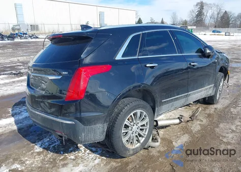 2017 Cadillac Xt5 Luxury z USA, uszkodzony, nr VIN 1GYKNDRS8HZ105585